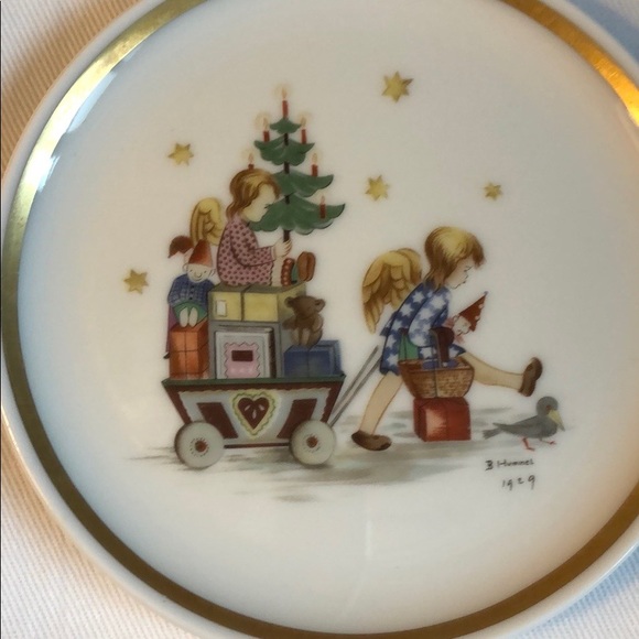 Vintage The Berta Hummel Museum Miniature Plate - Picture 2 of 5